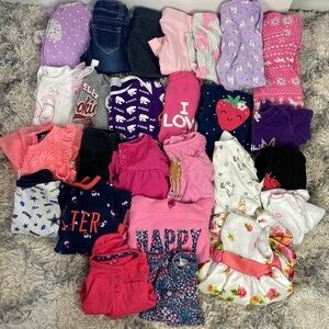 Girls six month 26 piece bundle lot mostly Carter’s